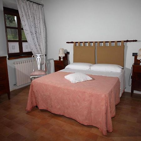 Il Casalino Gualdo Tadino Exterior foto